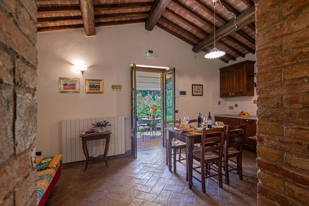 Agriturismo Casavaiano Gambassi Terme Exterior photo