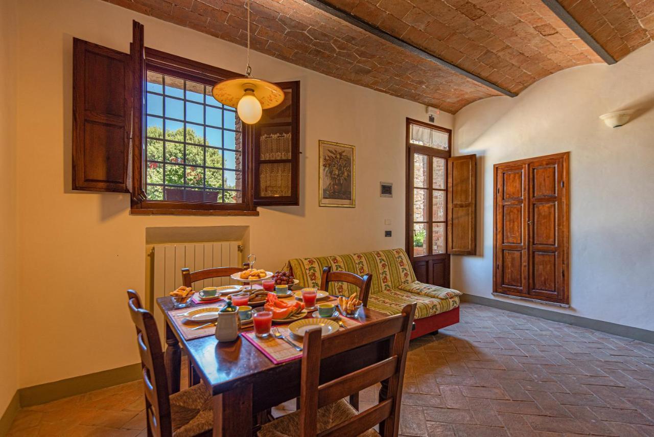 Agriturismo Casavaiano Gambassi Terme Exterior photo